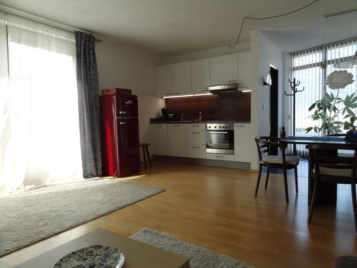 Ampass Unterdorf 2-Zimmer Apartment Inntalblick מראה חיצוני תמונה